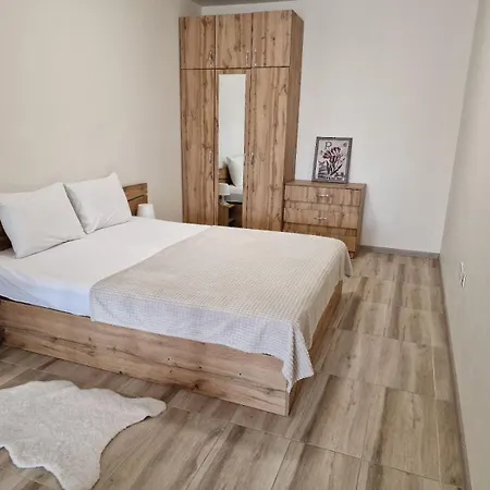 Rent 30 Varna